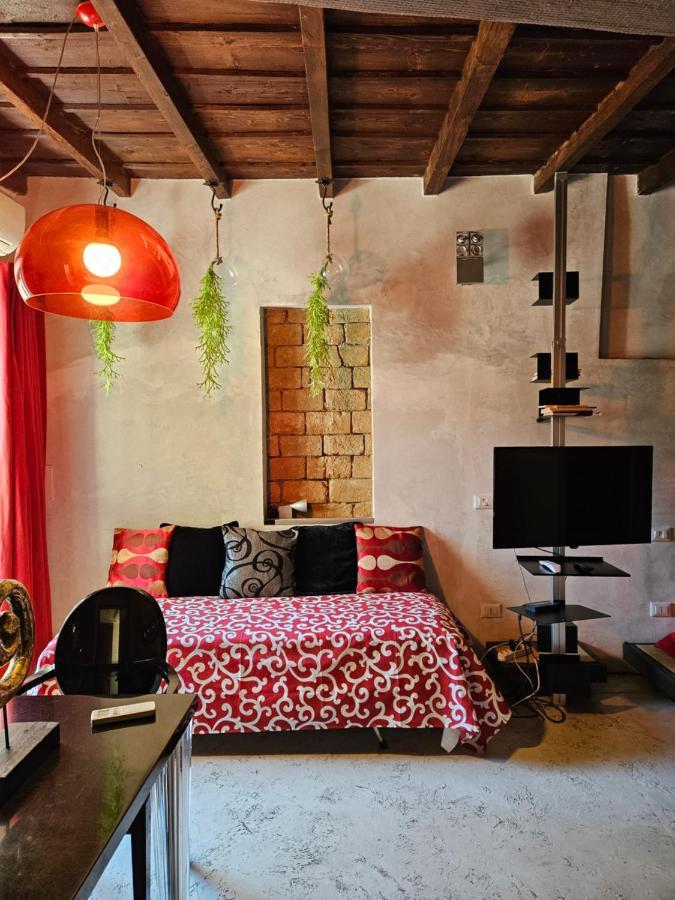 Vm Siro Comi Apartment Pavia Luaran gambar