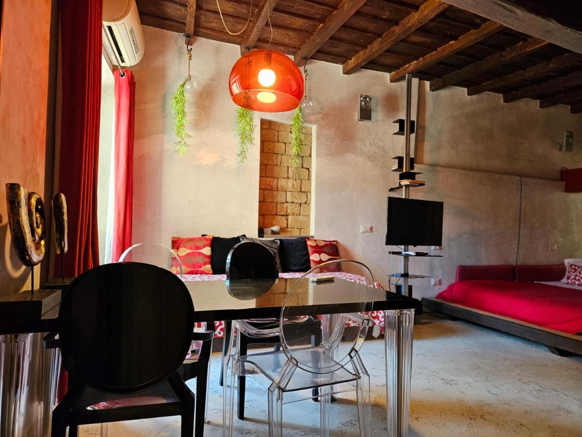 Vm Siro Comi Apartment Pavia Luaran gambar